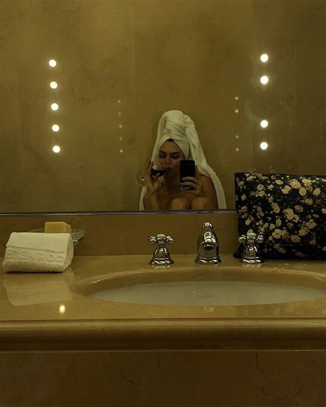 Mirror Selfie Nude