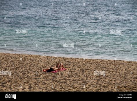 5 Tips Topless Beach